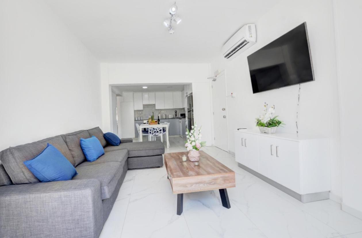Myhome Delux, Ayia Napa 3 Bedroom With Pool Eksteriør billede